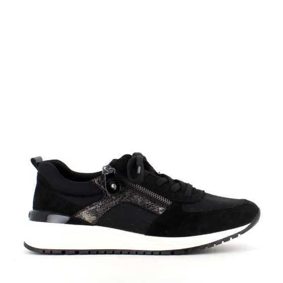 Dame sneakers opptil størrelse 45