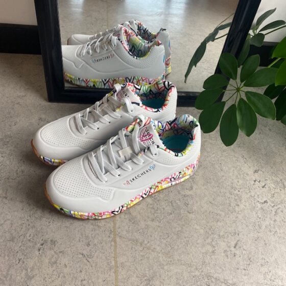 Unike hjerte Skechers sko