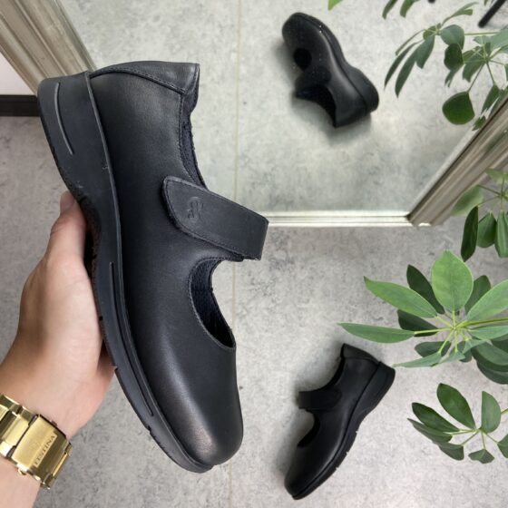 Ballerina i skinn fra Green Comfort med borrelåsåpning