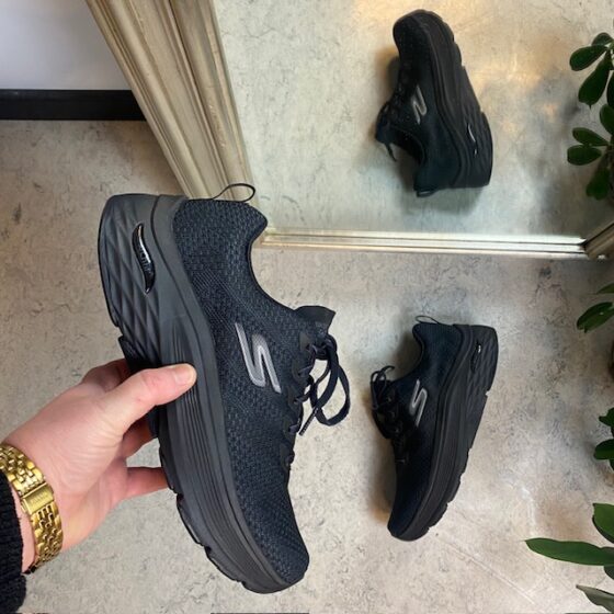 Ekstra bred Arch Fit sko fra Skechers