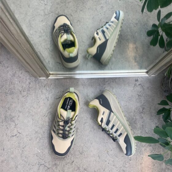 Beige/grå vanntett sko fra Green Comfort