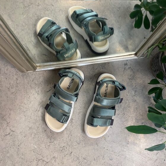 Grønn sandal fra Gaitline med gangesåle