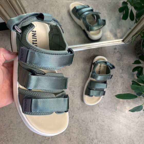 Grønn sandal fra Gaitline med gangesåle