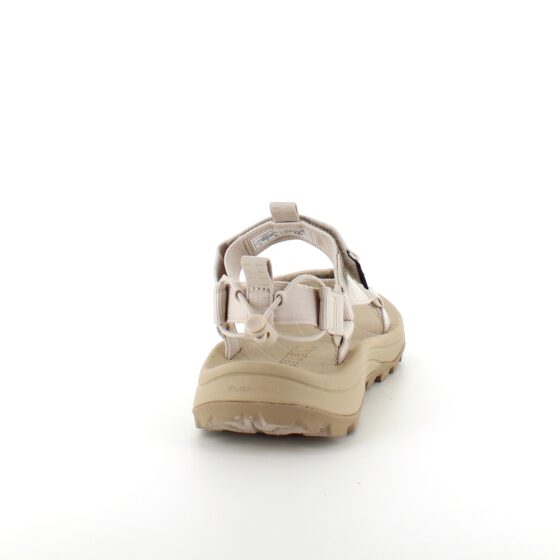 Merrell tursandal med borrelåsremmer og svangstøtte