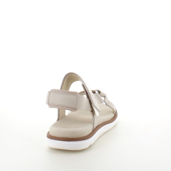 Beige lærsandal fra Teva med god støtabsorbering