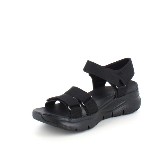 Sort ArchFit sandal fra Skechers med sort såle