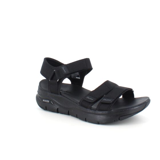 Sort ArchFit sandal fra Skechers med sort såle