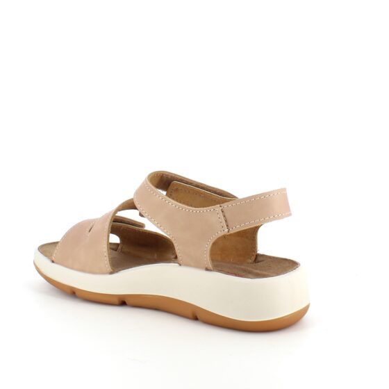 Elegant beige skinnsandal med justerbare remmer