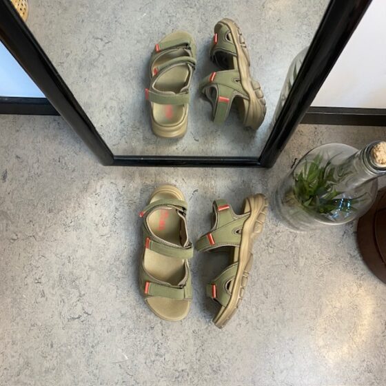 Grønn Green Comfort sandal til deg som går og står mange timer