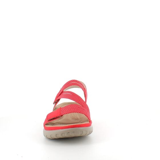 Rød sandal fra Rieker med elastiske stropper