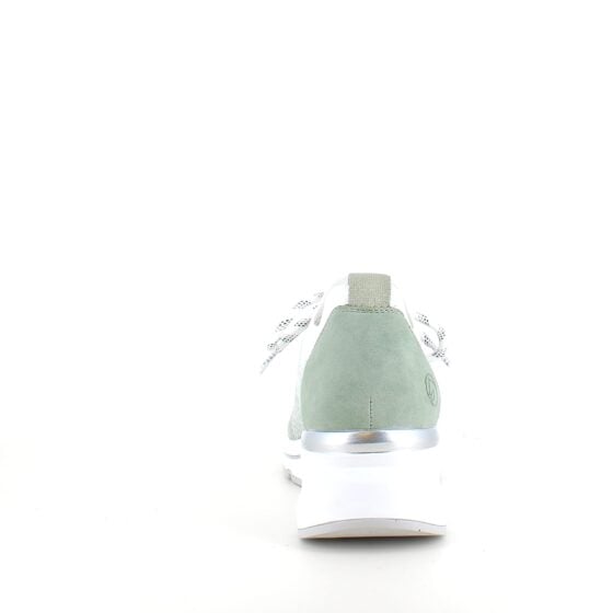 Remonte slip-on sneakers med god svangstøtte.