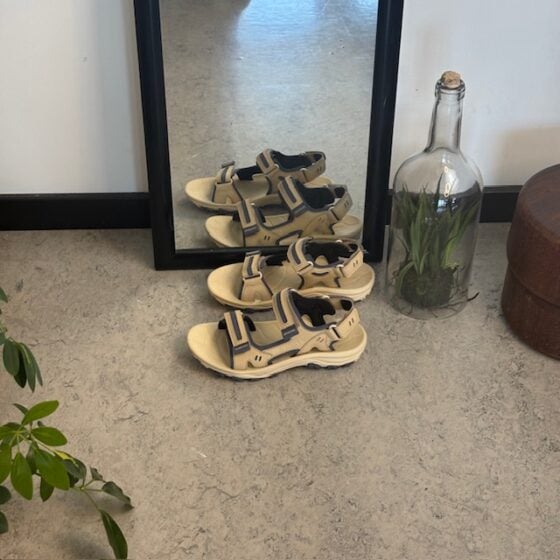 Merrell tursandal med avtagbar hælrem