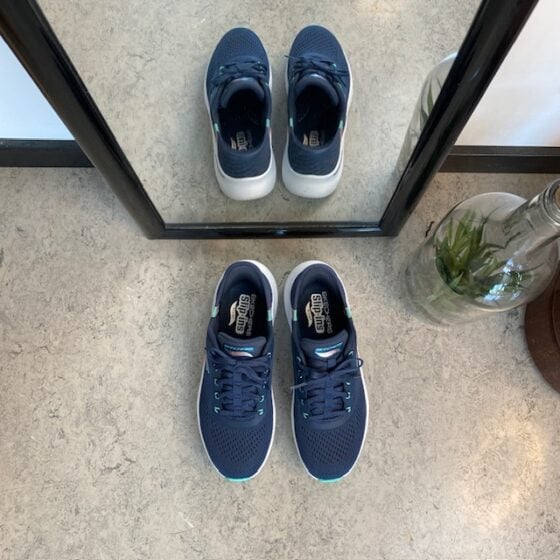 Skechers slip-in sko med god svangstøtte