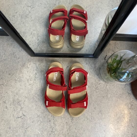 Rød Green Comfort sandal for deg som går og står mange timer