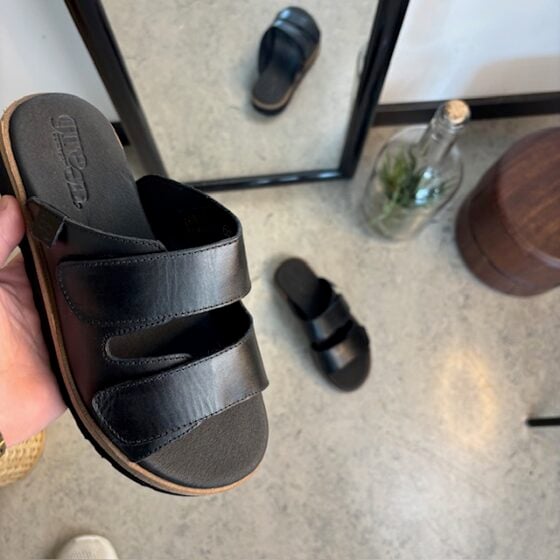 Svart Green Comfort biosandal med god svangstøtte