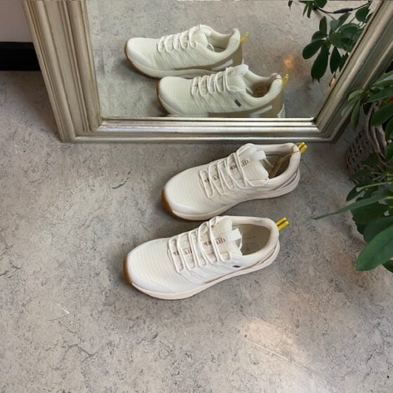 Hvit vanntett sko fra Green Comfort