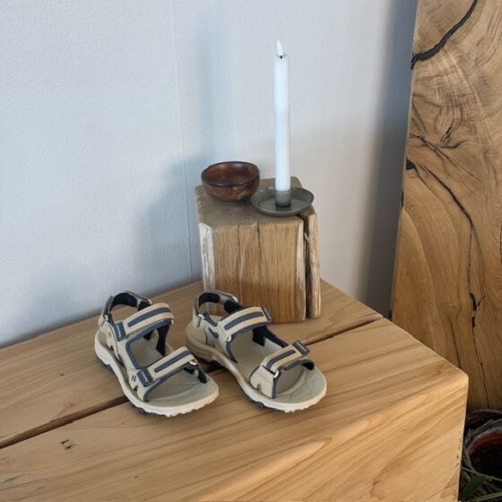 Merrell tursandal med avtagbar hælrem