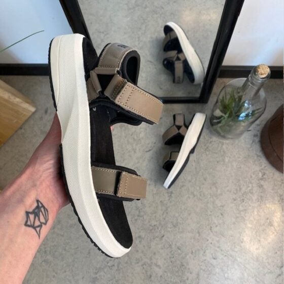 Brun Gaitline sandal med rullesåle