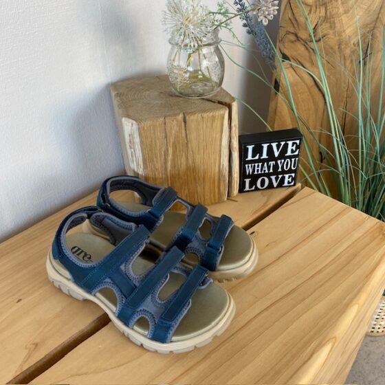 Støttende blå sandal fra Green Comfort
