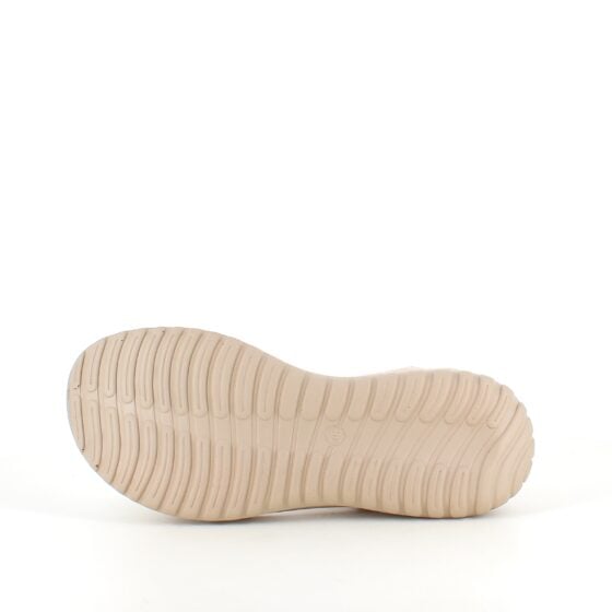 Elegant hverdagssandal i lys beige – for deg som verdsetter både komfort og stil