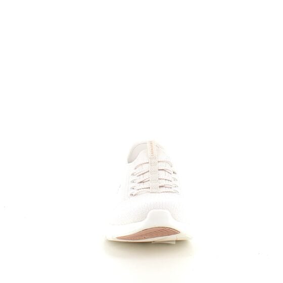 Beige Skechers slip-ons med svangstøtte