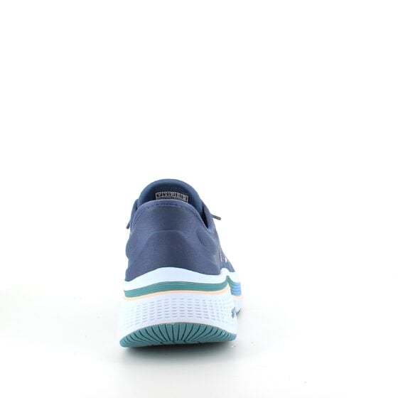 Blå slip-on sko fra Skechers med elastisk snøre