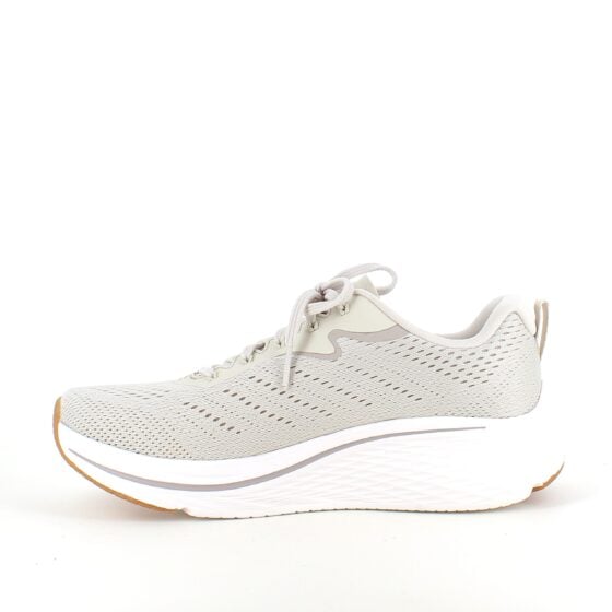 Beige Skechers Max Cushion sko – optimal støtte og enestående komfort.