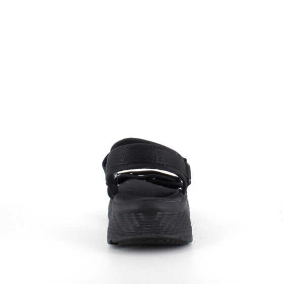 Svart Skechers Max Cushioning Elite 2.0 Sandal med god bue støtte