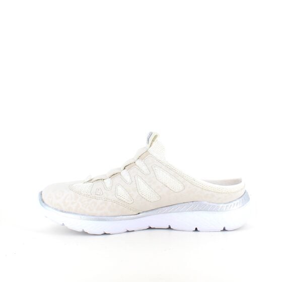 Lettvekt slip-on sko fra Rieker