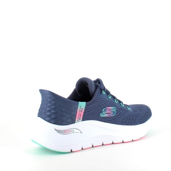 Skechers slip-in sko med god svangstøtte