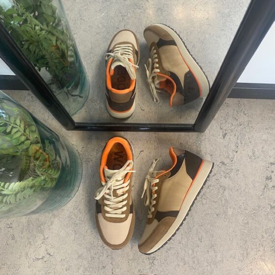 Smart Woden sneakers med buestøtte og komfort