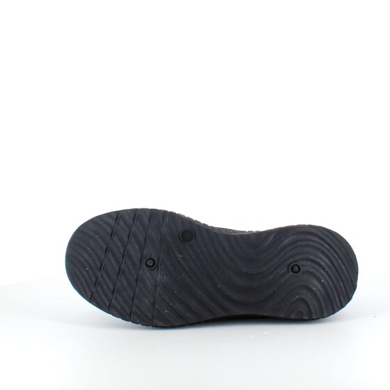 Lettvekts svart slip-on sko