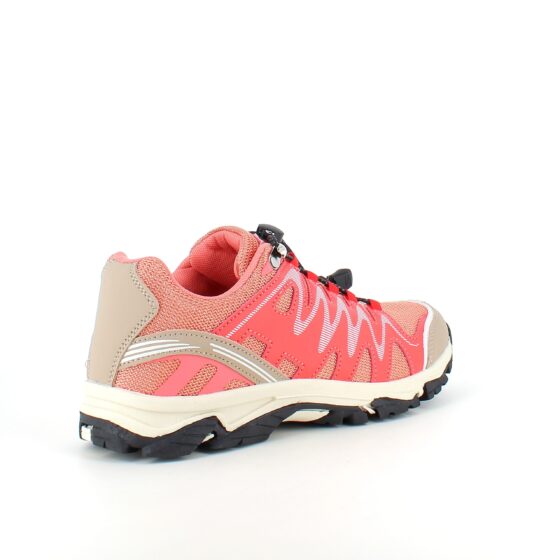 Fleksible lakserosa sneakers med elastiske skolisser.