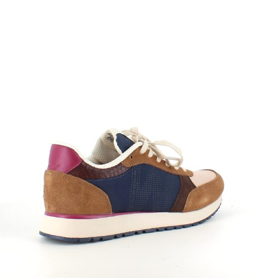 Flotte Woden sneakers med fotbuestøtte og komfort