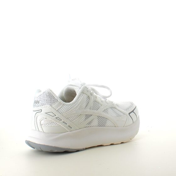 Woden lette sneakers med god svangstøtte