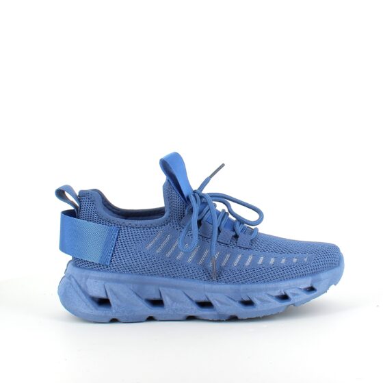 Blå slip-on sko med strikket overdel