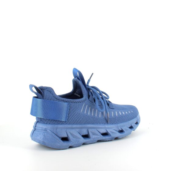 Blå slip-on sko med strikket overdel