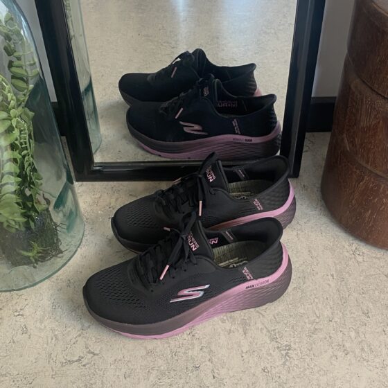 Skechers slip-ins med Max Cushion såle
