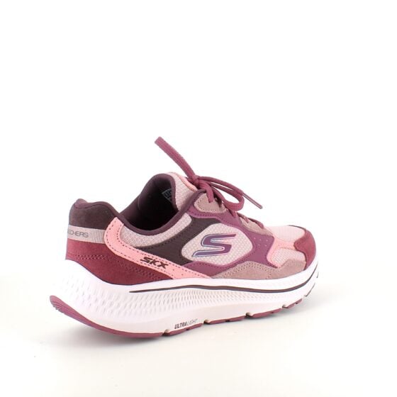 Ultra let sko fra Skechers med masse af støddemping