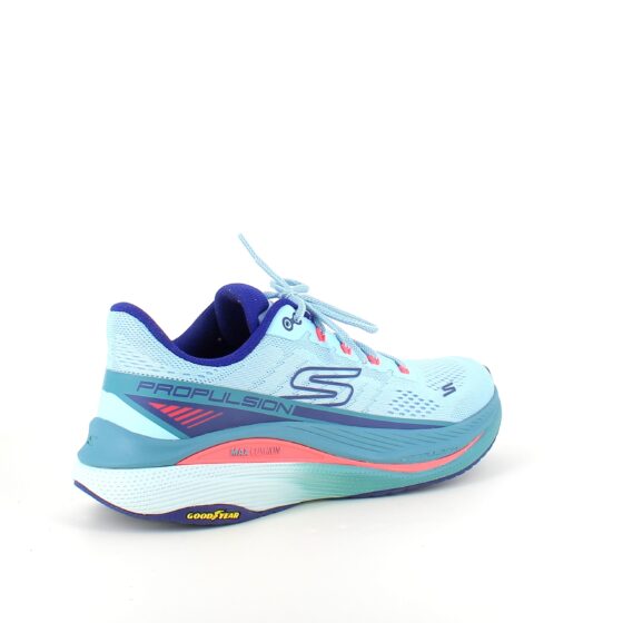 Pustende MaxChusion sko fra Skechers