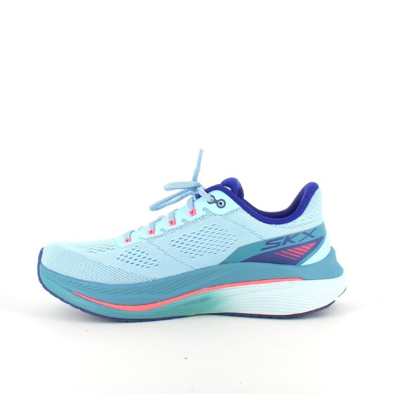 Pustende MaxChusion sko fra Skechers