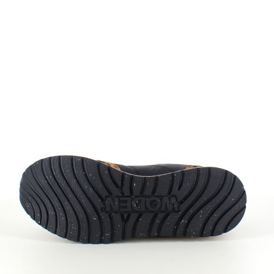 Smarte Woden-sneakers i sort miks med leopardmønster.