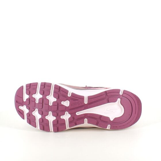 Ultra let sko fra Skechers med masse af støddemping
