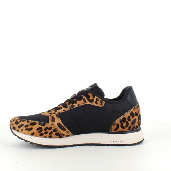 Smarte Woden-sneakers i sort miks med leopardmønster.